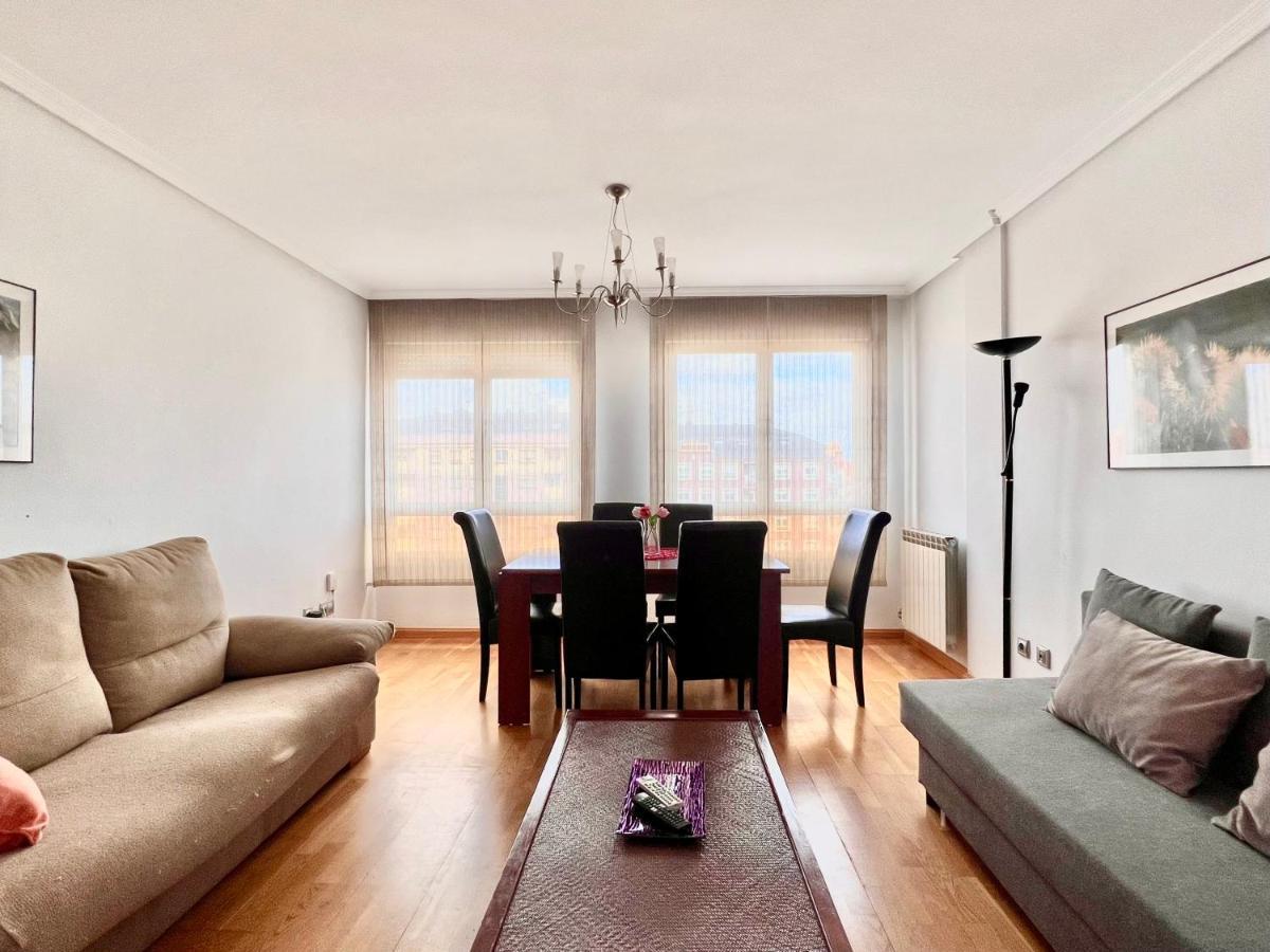 Housingleon - Conde Duplex Con Garaje Gratuito Apartman Kültér fotó